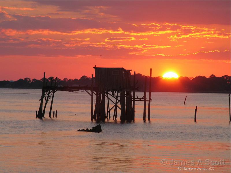 Misc 267a.jpg - Fading Light Cedar Key, Florida October 2005